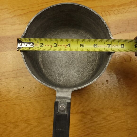Vintage Magnalite Classic GHC 2 quart sauce pan dual spouts  USA #4682 No‎ lid - Picture 2 of 7